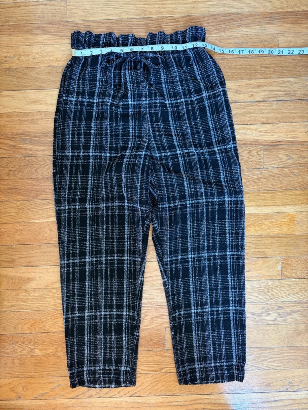 Topshop black plaid pants size 4